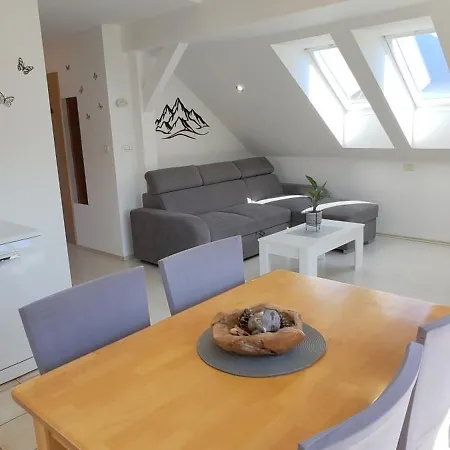 Apartment Naltom Bled